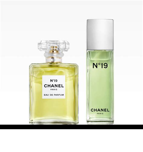 chanel 18 parfum|chanel no 19 perfume boots.